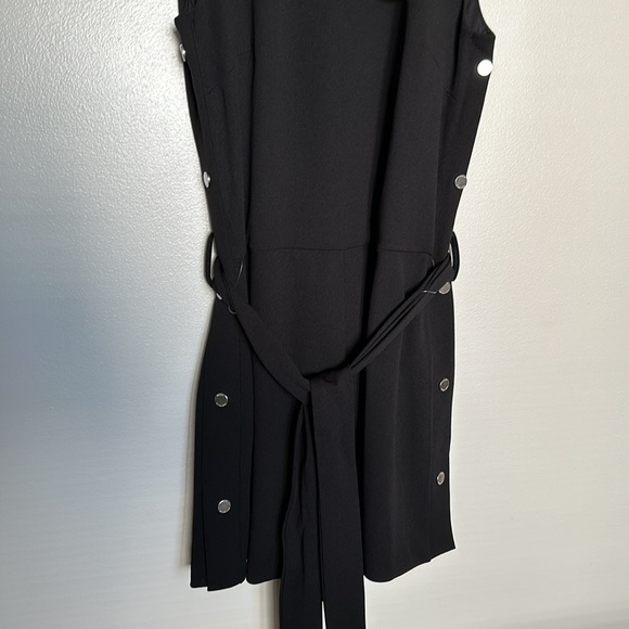 MICHAEL MICHAEL KORS Belted Romper - Picture 5 of 15